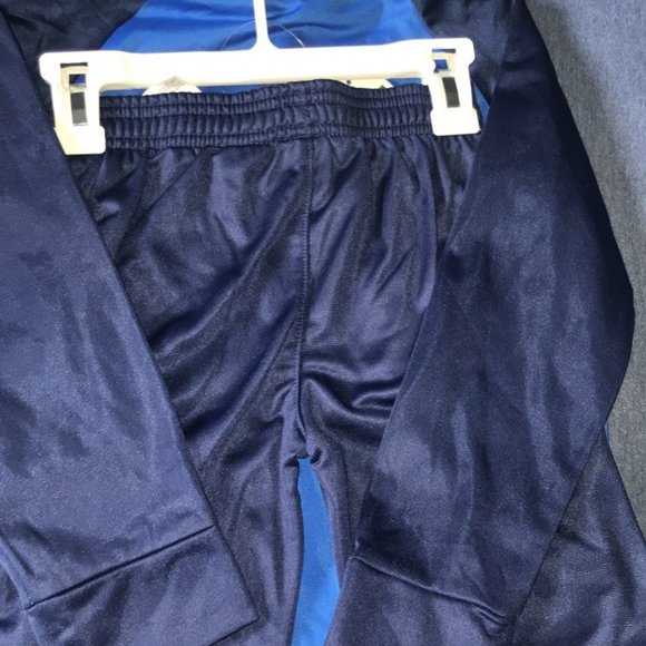 Brand New PUMA Tracksuit set - Picture 4 of 5
